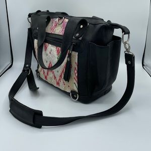 Hiptipico Black Leather Bag
